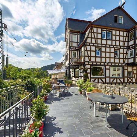 Rhein Hotel บาคาราค ภายนอก รูปภาพ