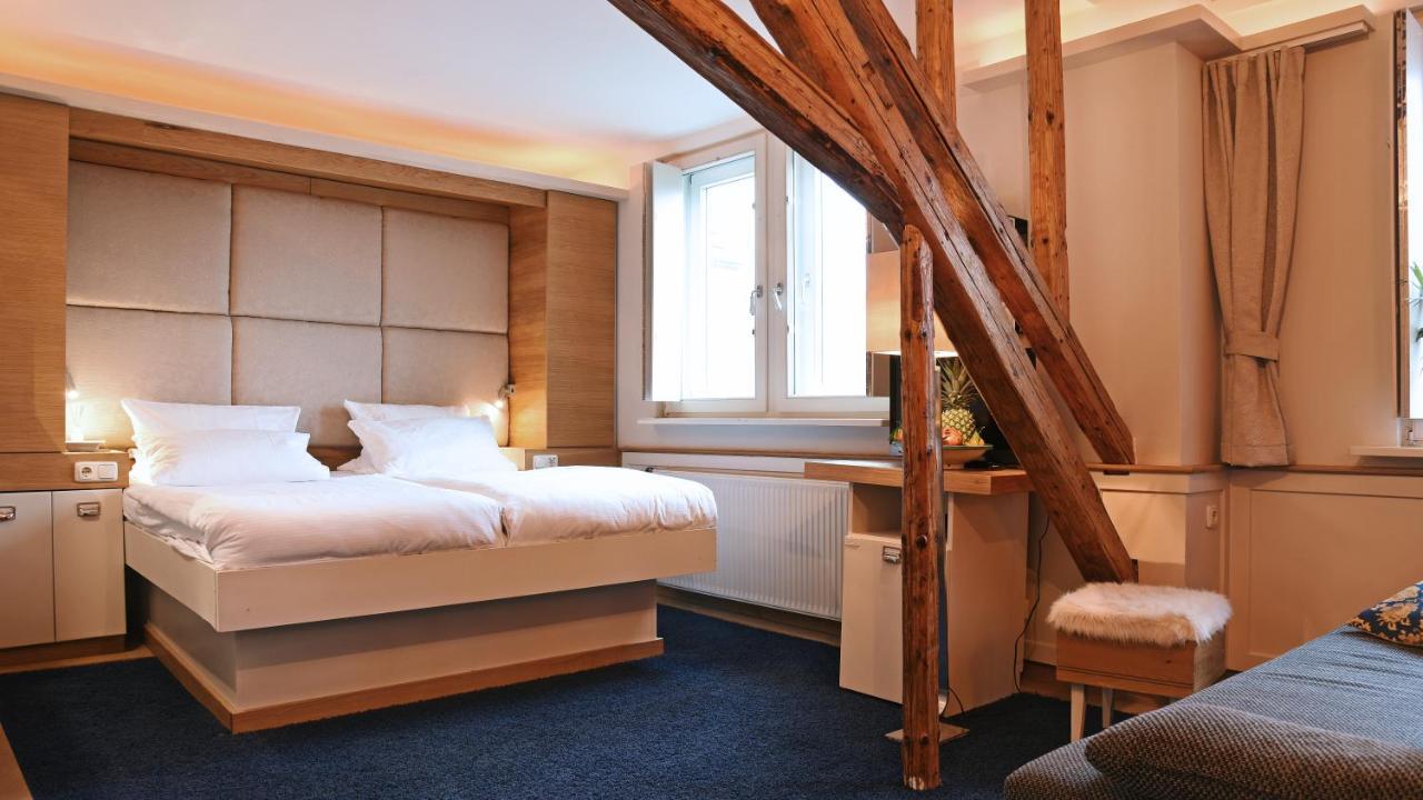 Rhein Hotel บาคาราค ภายนอก รูปภาพ